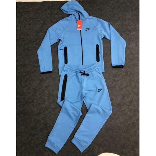 8344 Детски екип Tech Fleece светло син